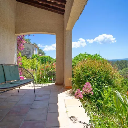 빌라 10 People With Private Pool Near Saint-tropez