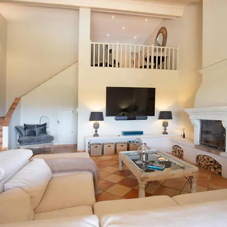 Villa 10 People With Private Pool Near Saint-tropez