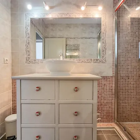 10 People Private Pool Near Saint-tropez Villa